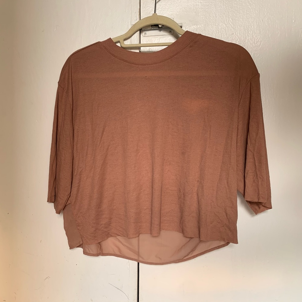 Alo workout top shortsleeve